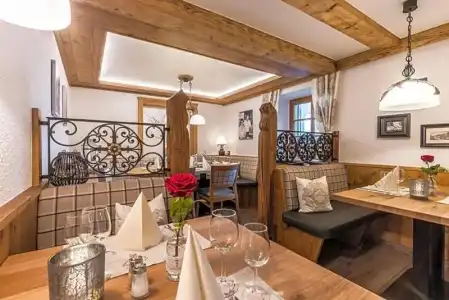 Restaurant Krone & Wellness - - 38