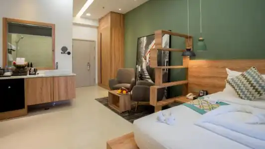 The Snowbell & SPA @ The Bridge. - 103