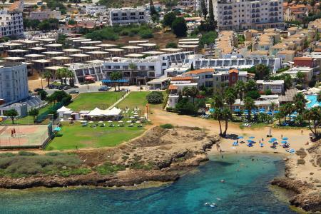 Penelope Beach Apts - 19