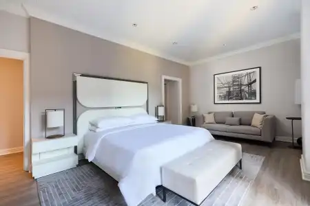 Hyatt Regency - 24