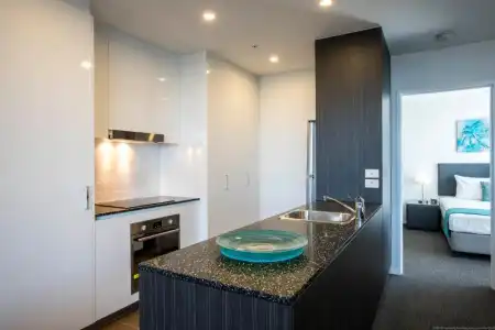 Synergy Broadbeach - 80
