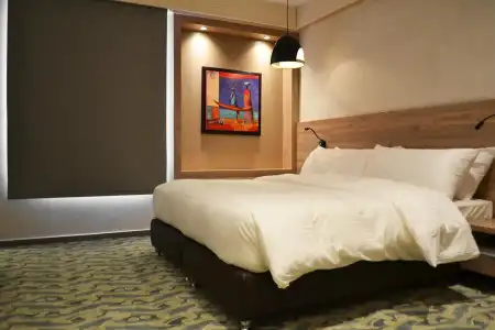 Ambassador, a Boutique - 6