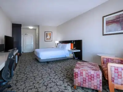 Hilton Garden Inn Las Vegas Strip South - 41
