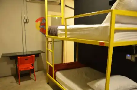 Silom Art Hostel - 4