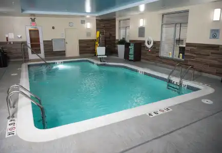 Fairfield Inn & Suites Cincinnati Uptown/University Area - 15