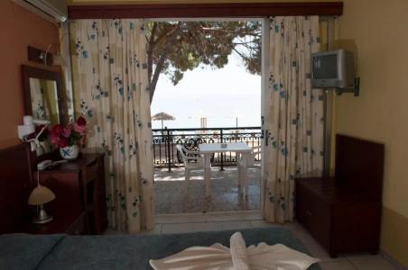 Castello Beach - 14