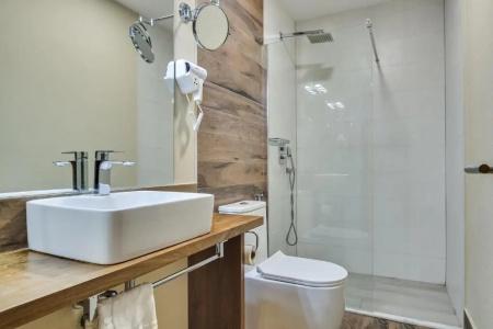 Eleven Inn Tbilisi - 39