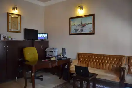 Tulip House - 1