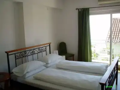 Pink Inn - 2