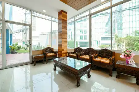 OYO 458 Nakorn Siam Boutique - 14