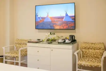 Amman International - 118