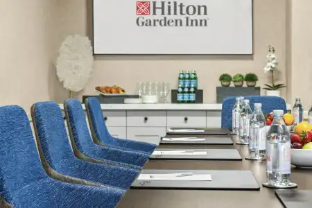 Hilton Garden Inn Carlsbad Beach - 37