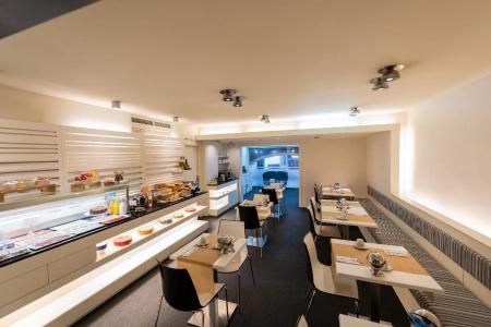 Atenea Rekord Suites Barcelona - 21