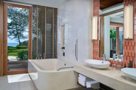 Renaissance Phuket Resort & Spa - 64