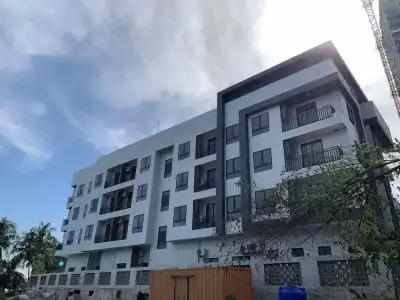 SS & Residence - 0