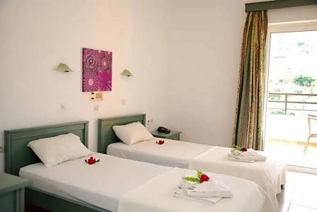 Elpis Studios & Apartments - 37