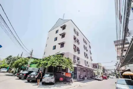 Don Muang - 33