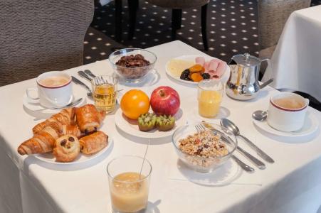 Sure by Best Western Caen Mémorial - 13