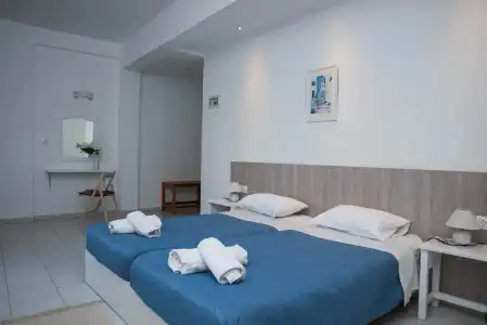 Marina - 3