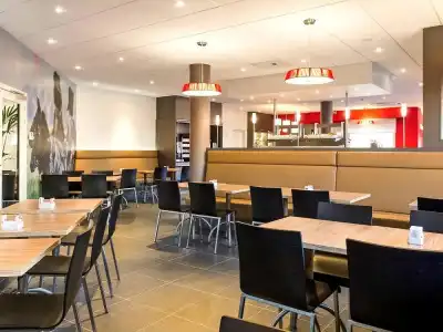 Ibis Brussels Centre Châtelain - 13