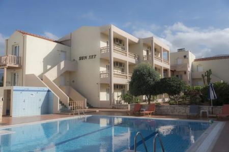 Sunset Studios And Apartments by Estia - 14