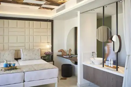 King Jason Paphos - Designed for Adults by Louiss - 7