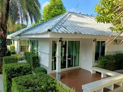 Laem Sing Natural Beach Resort - 11
