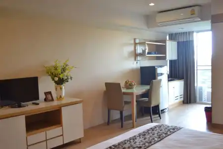 Sky Place Serviced Apartment - 5