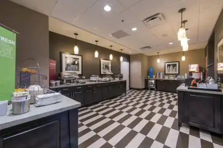 Baymont Inn & Suites by Wyndham Tempe University/Phoenix - 36