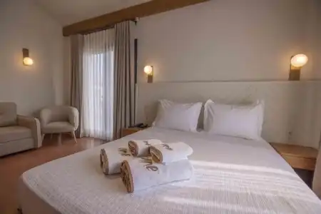 June Alaçatı (+15 Adult only) - 4