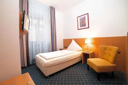 Akzent Schranne - 31