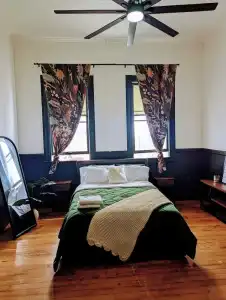 Howzit Hostels Hawaii - 26