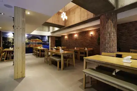 E-HOTEL - 26
