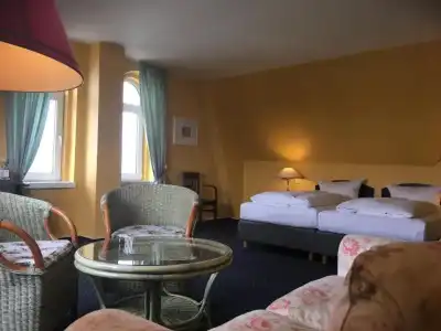 Schweriner Hof - 66