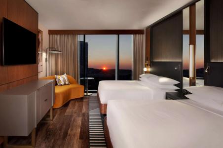 Grand Hyatt - 46