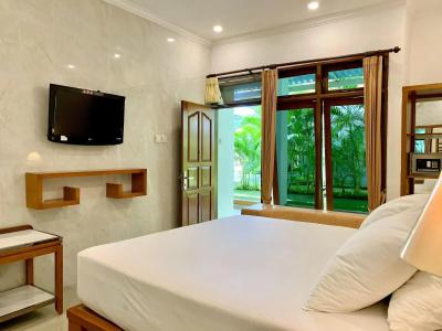 Febri's & Spa - 5