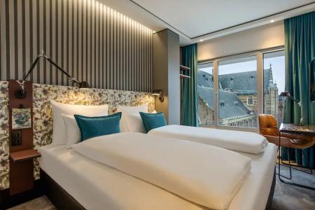 Motel One Rotterdam - 3
