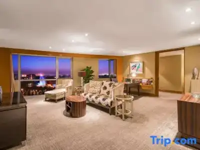Lake View - 73