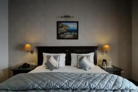 Diplomat Residency - 32