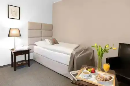 Boutique Bristol - 11