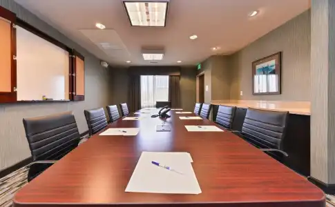 Holiday Inn Express & Suites Indio - Coachella Valley by IHG - 14