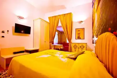 Residenza Sole - Guest House - 19