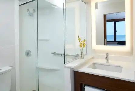 Holiday Inn Express WAIKIKI by IHG - 57