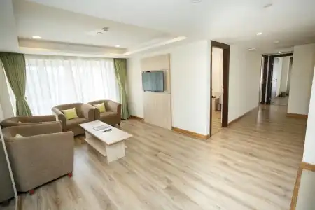 Crowne Imperial - 101