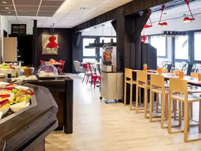 ibis Styles Chartres - 18