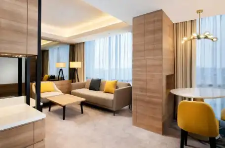 Hilton Garden Inn Jakarta Taman Palem - 70