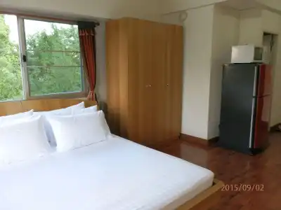 Sandy Serviced Apartment - 34