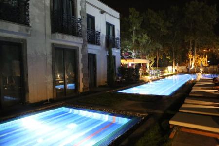 Sandora Boutique - 15