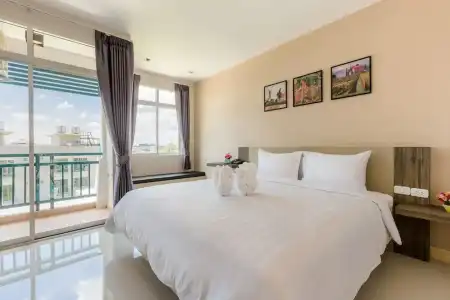 Evergreen Suite - 33