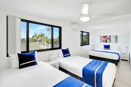 Montego Mermaid Beach Motel - 31